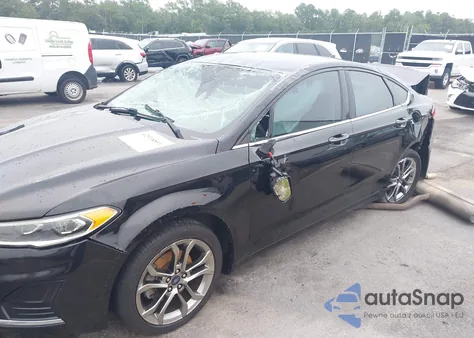 2020 Ford Fusion Sel z USA, uszkodzony, nr VIN 3FA6P0CD4LR117207